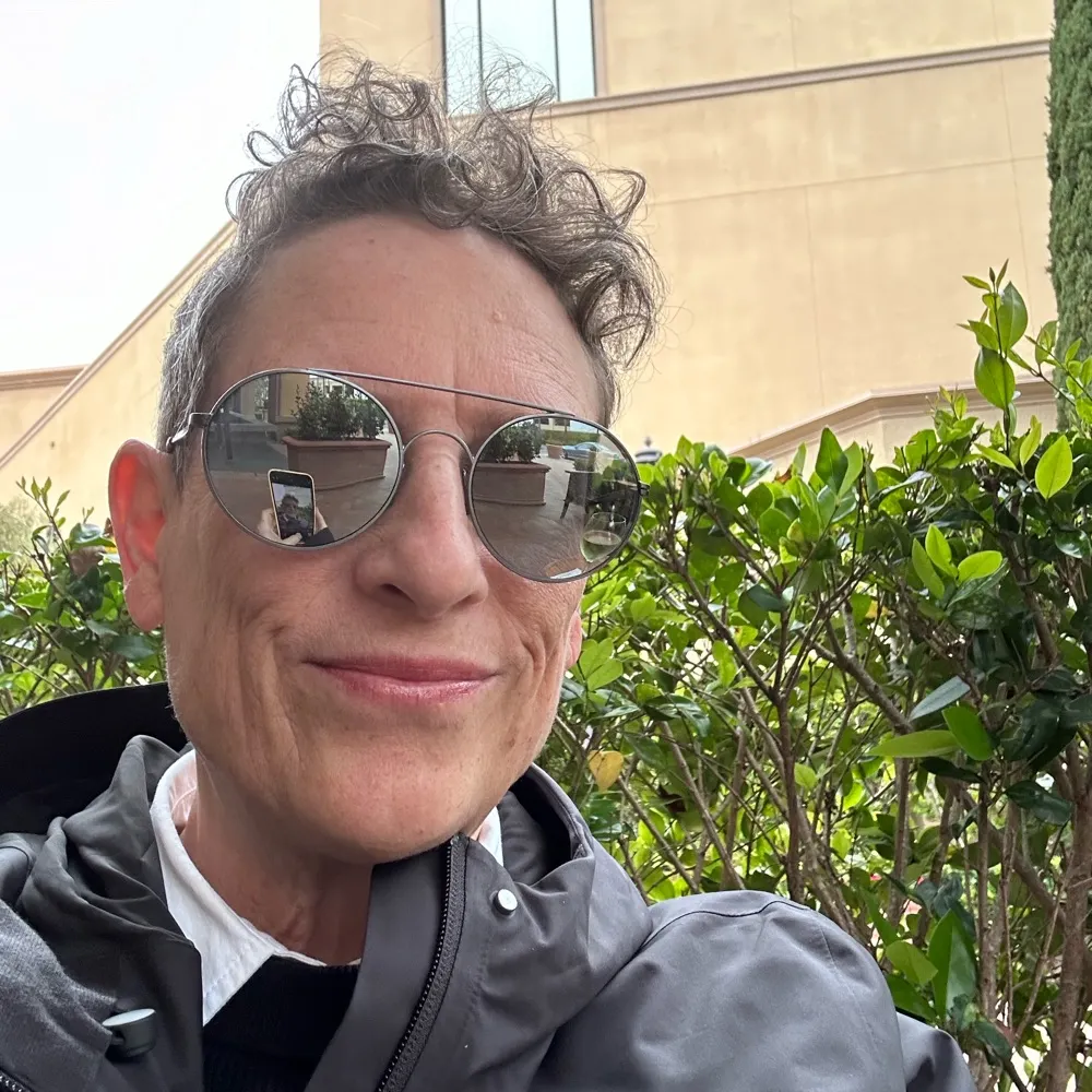 julicarson.bsky.social's profile picture