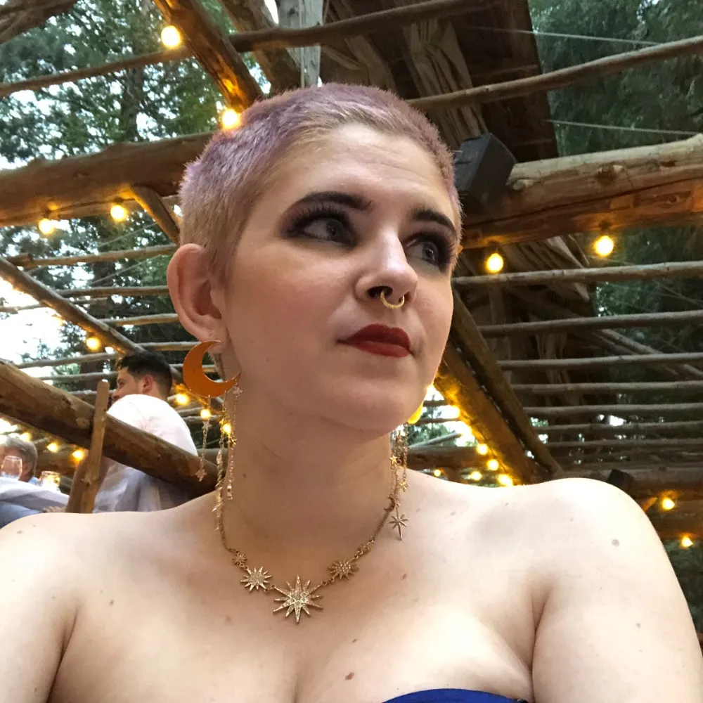 vivaciousvandal.bsky.social's profile picture