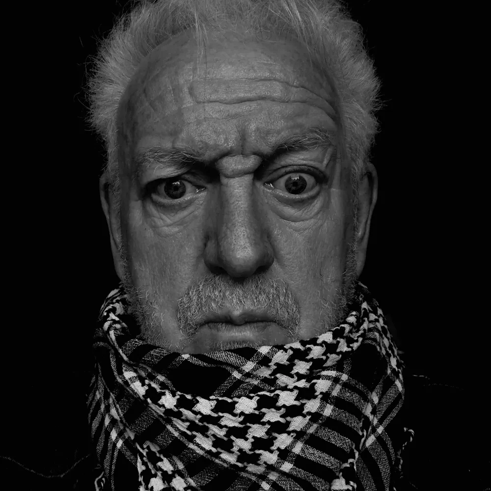 landosmiles.bsky.social's profile picture