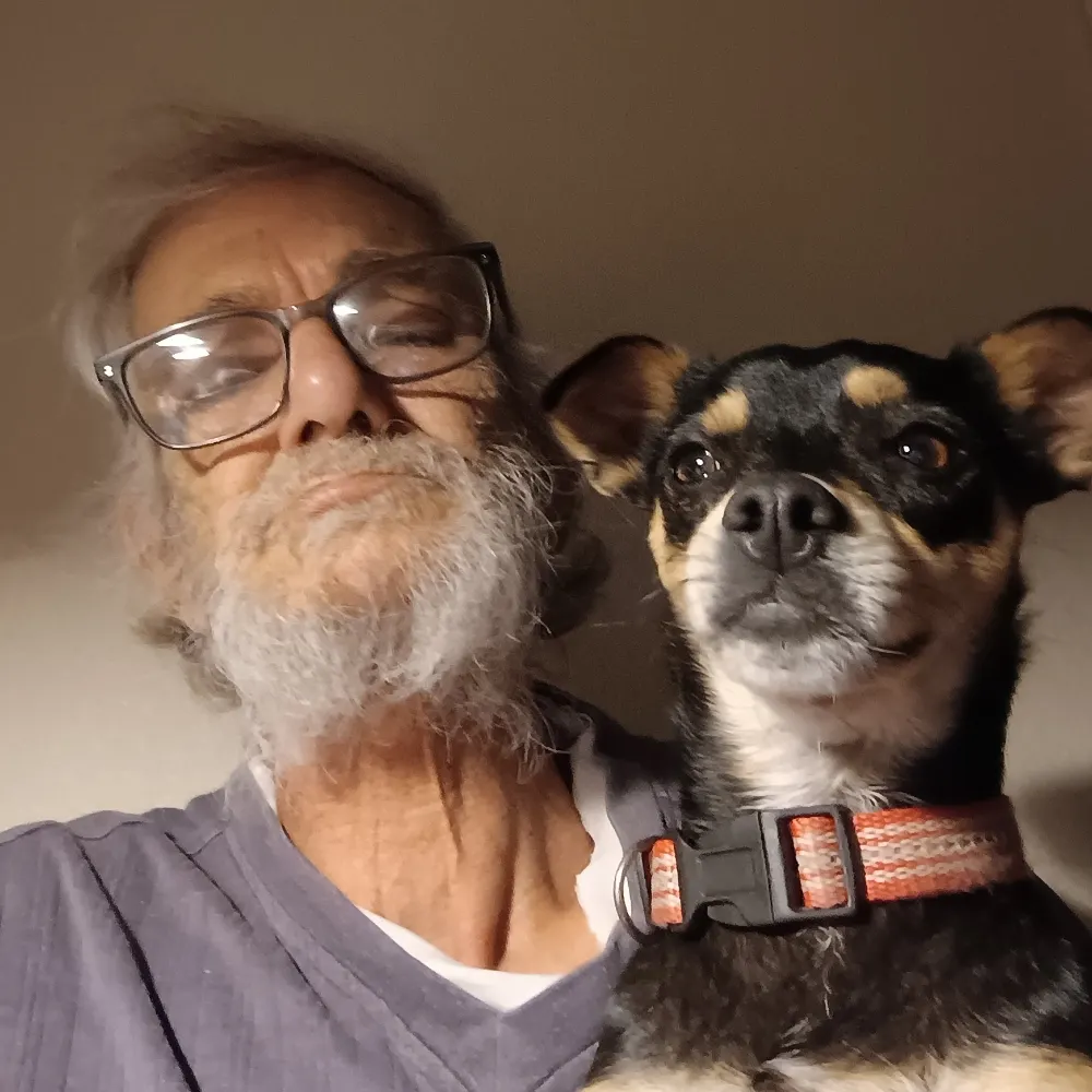 ernieandnibbler.bsky.social's profile picture