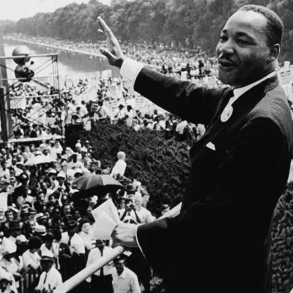 stalklo.bsky.social's profile picture