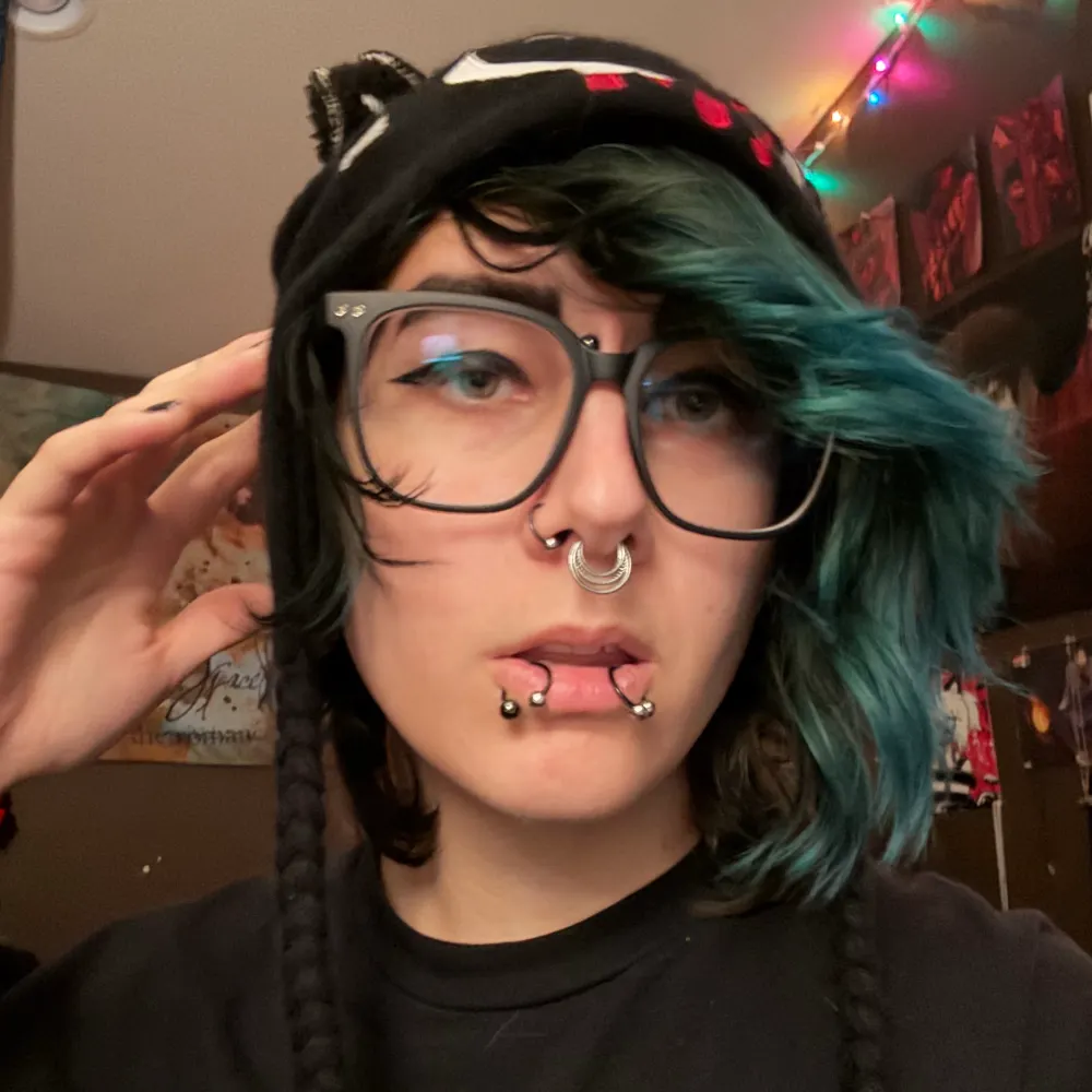 deathcvlt.bsky.social's profile picture