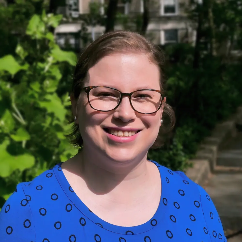 adinayoffie.bsky.social's profile picture