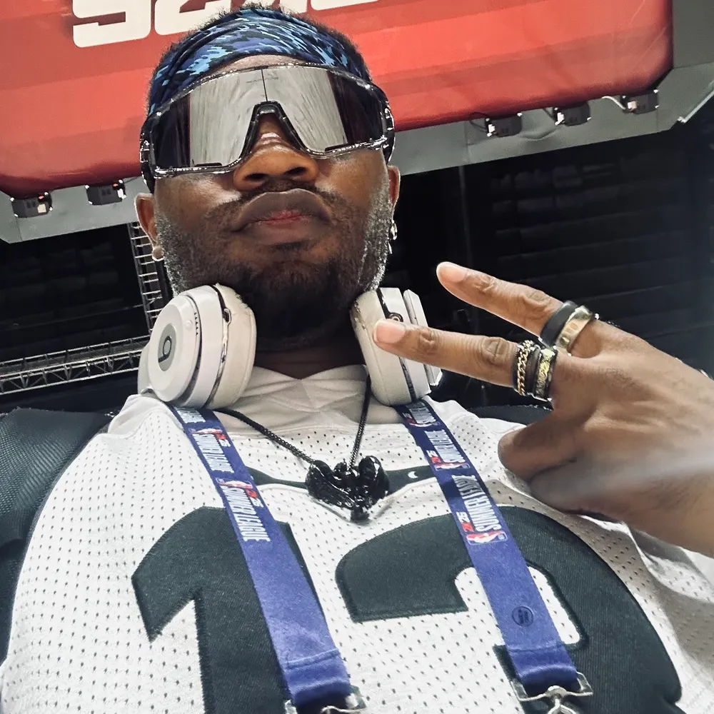 lawmurraythenu.bsky.social's profile picture