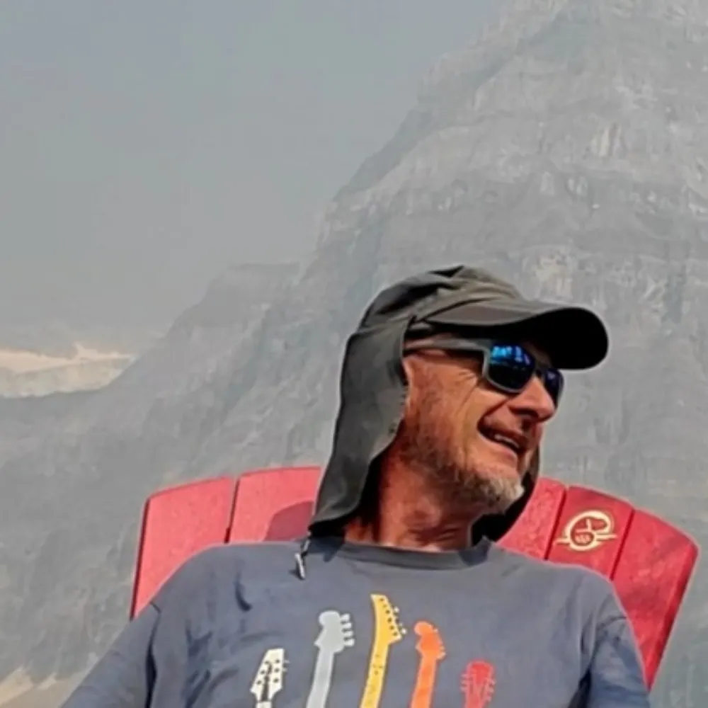 sunfowerman.bsky.social's profile picture