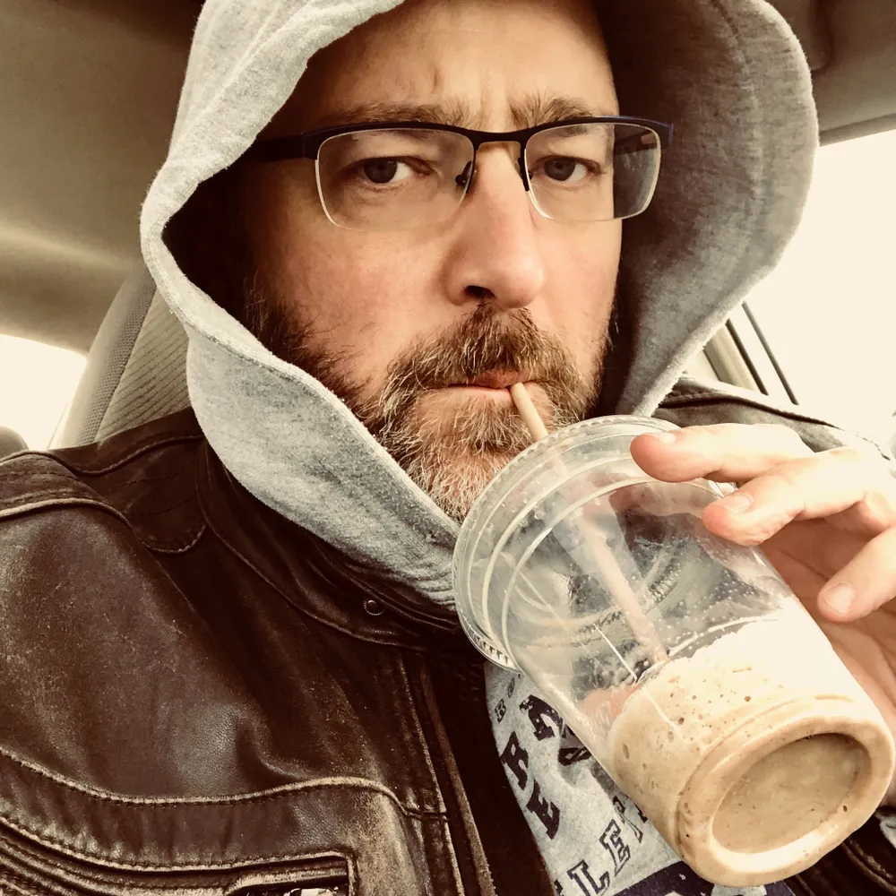 rrrobbed.bsky.social's profile picture