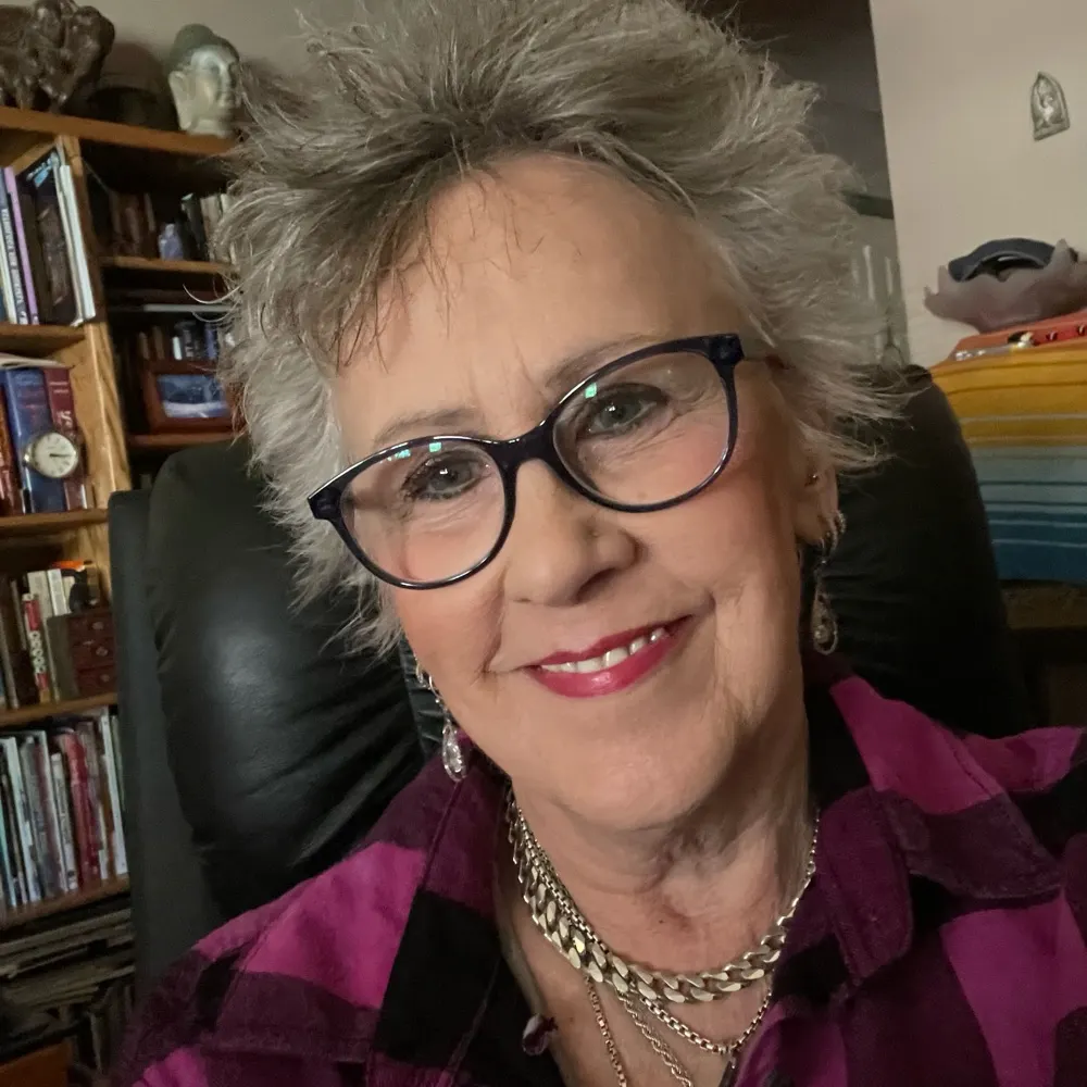 ladyindrak.bsky.social's profile picture