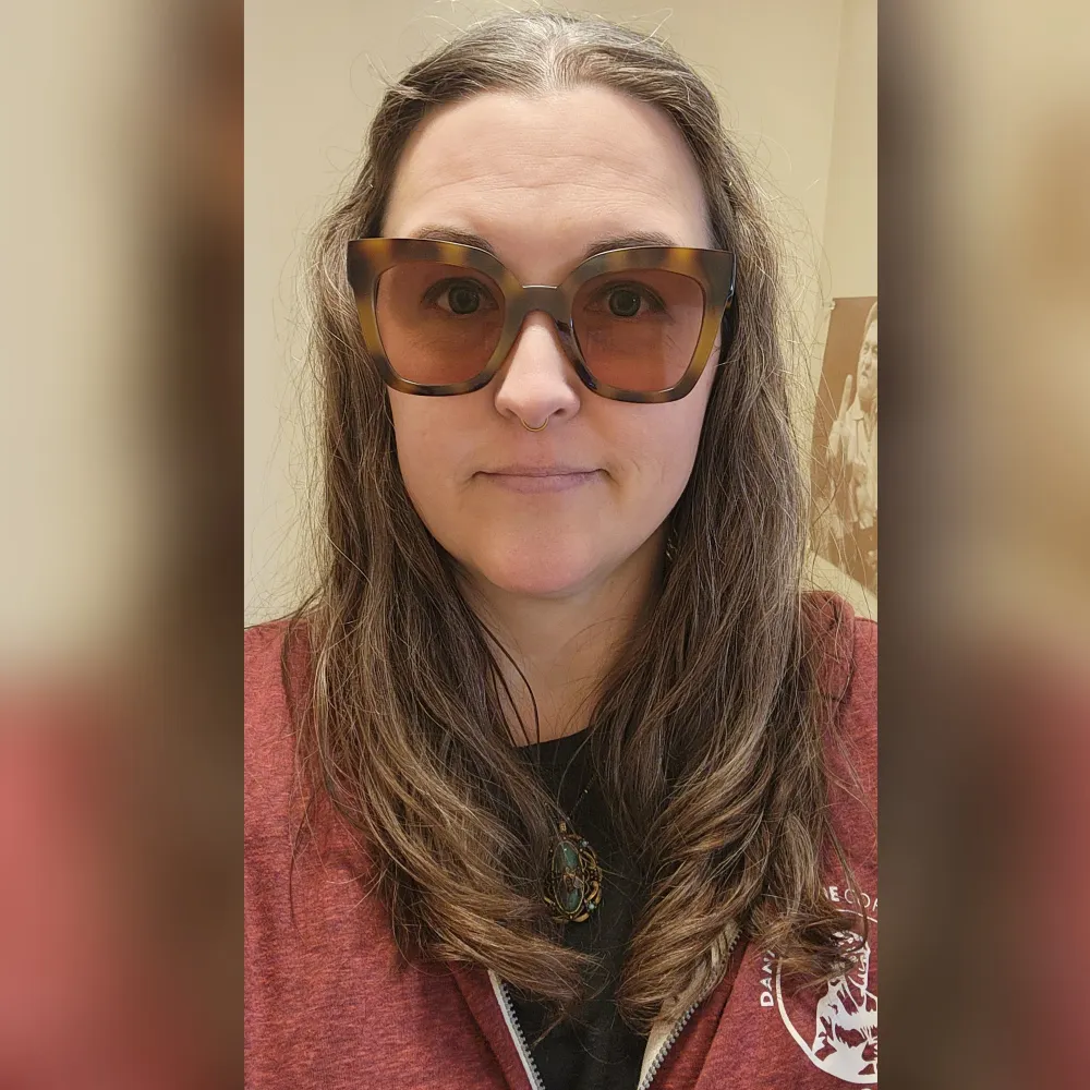 magicalandmundane.bsky.social's profile picture