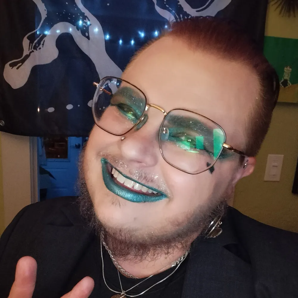 alexpetrovnia.bsky.social's profile picture