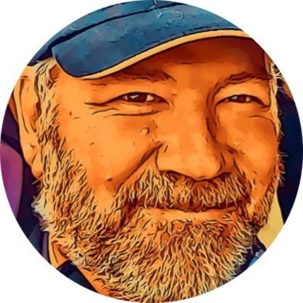 thereelrandom.bsky.social's profile picture