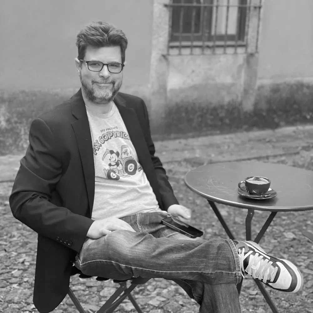 rj.rjhuneke.com's profile picture