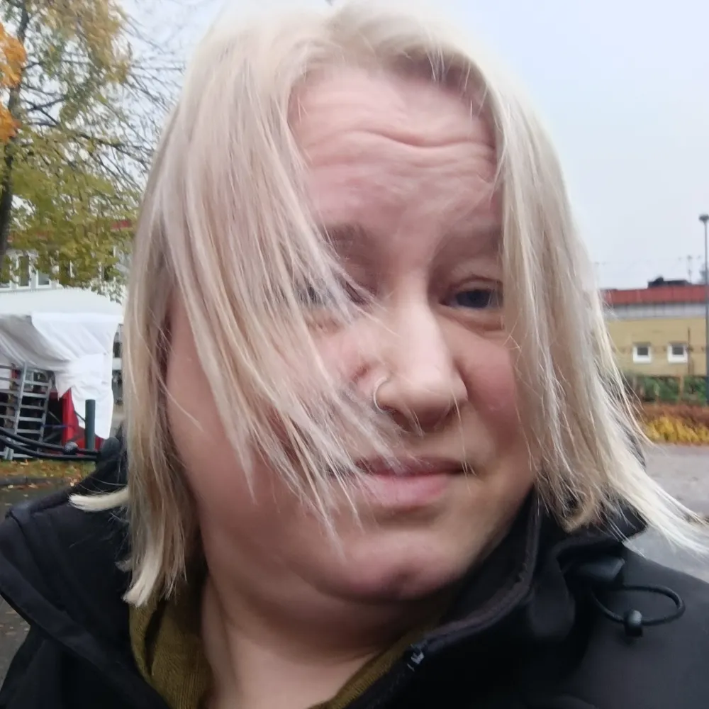 minnamoira.bsky.social's profile picture