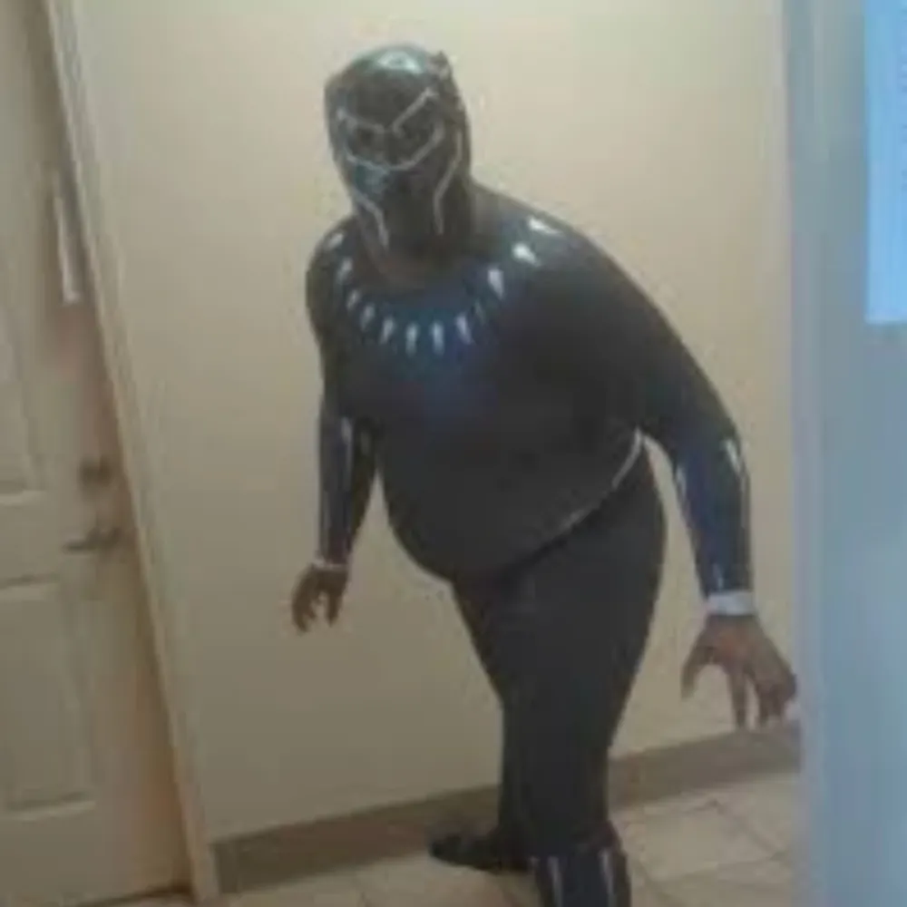 snackypanther.bsky.social's profile picture