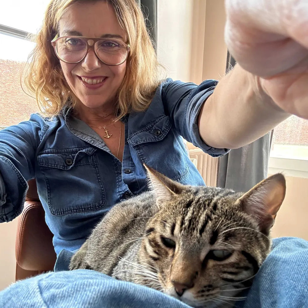 alexmabroad.bsky.social's profile picture