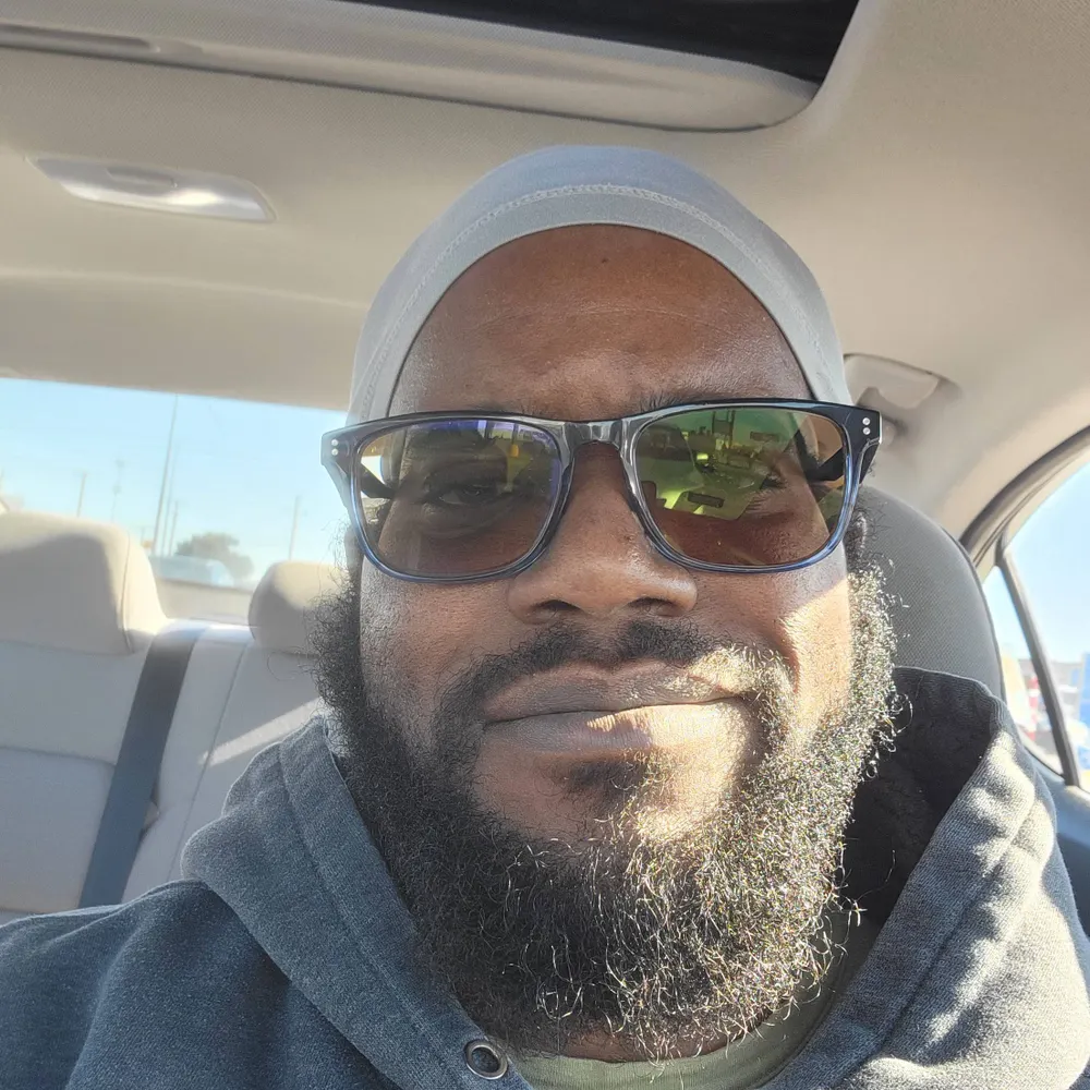 r3yhansaka.bsky.social's profile picture