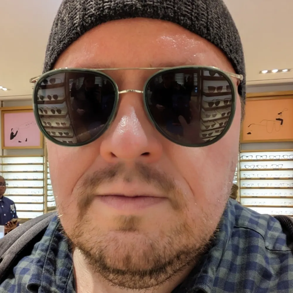 cayloe.bsky.social's profile picture