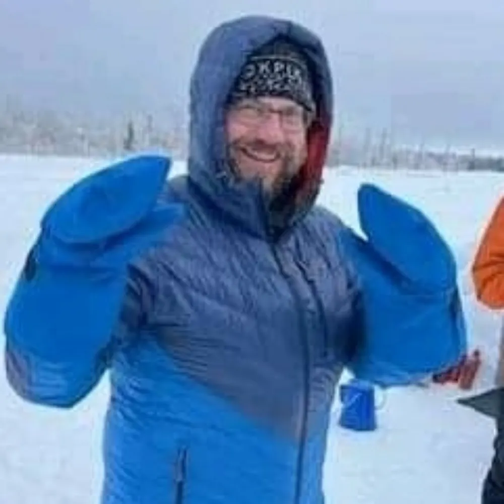 outsidemid.bsky.social's profile picture