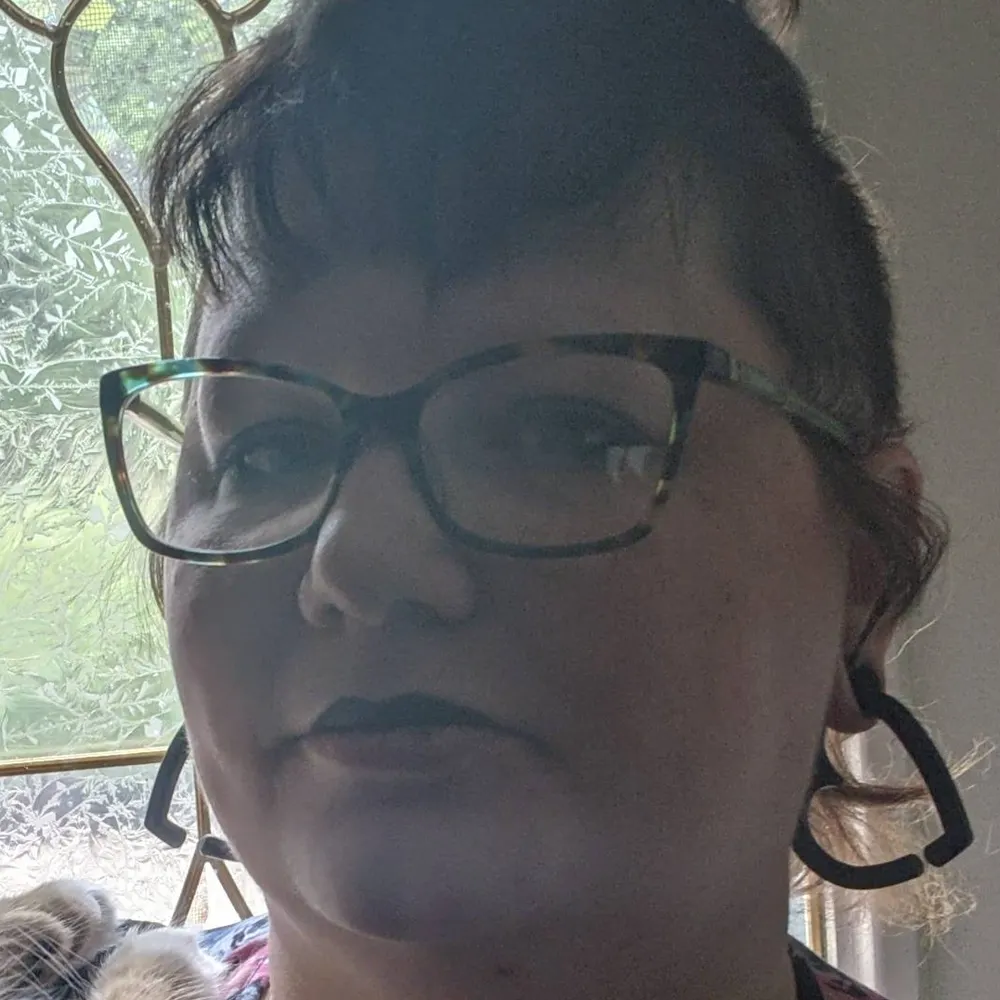 theharlequinwitch.bsky.social's profile picture