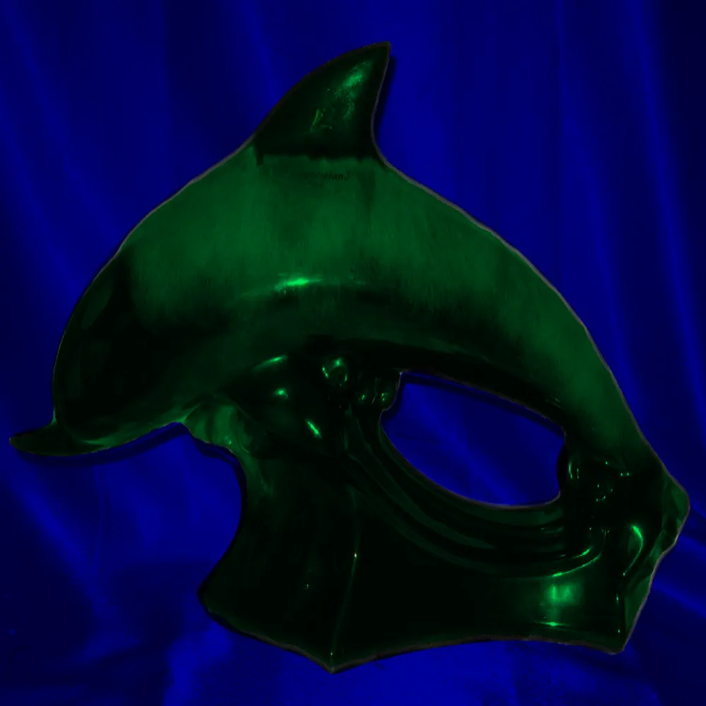 greenglassworm.bsky.social's profile picture