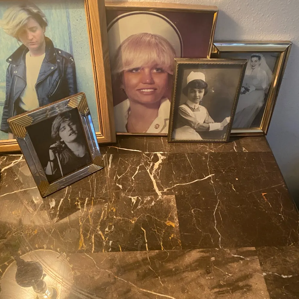 fingbullshit.bsky.social's profile picture