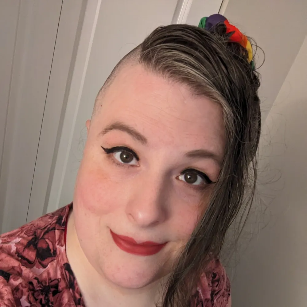 jessisamess.gay's profile picture