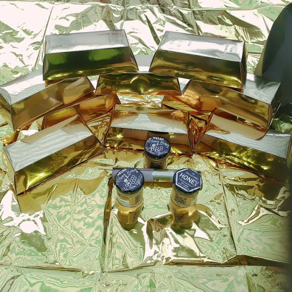 alchemyhoney.bsky.social's profile picture