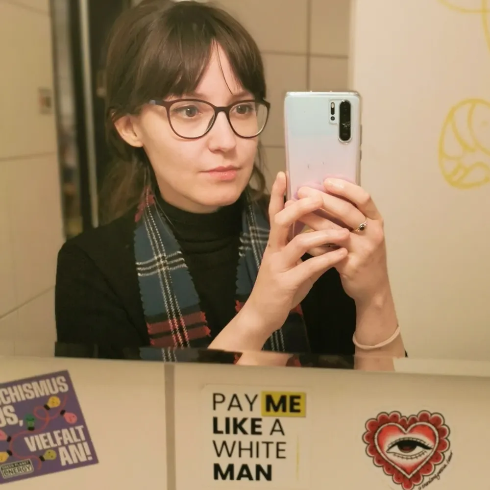 leni.bsky.social's profile picture