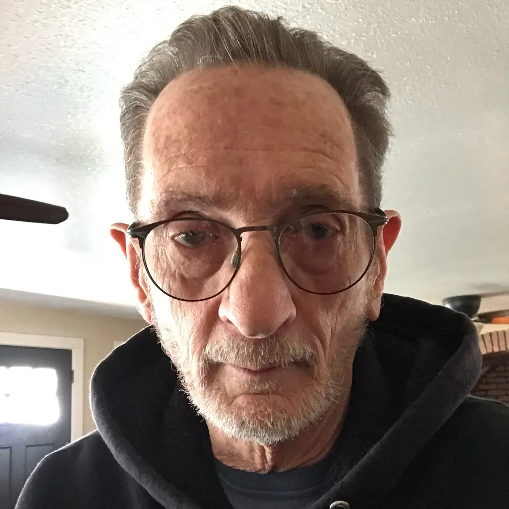 thestoneweb.bsky.social's profile picture