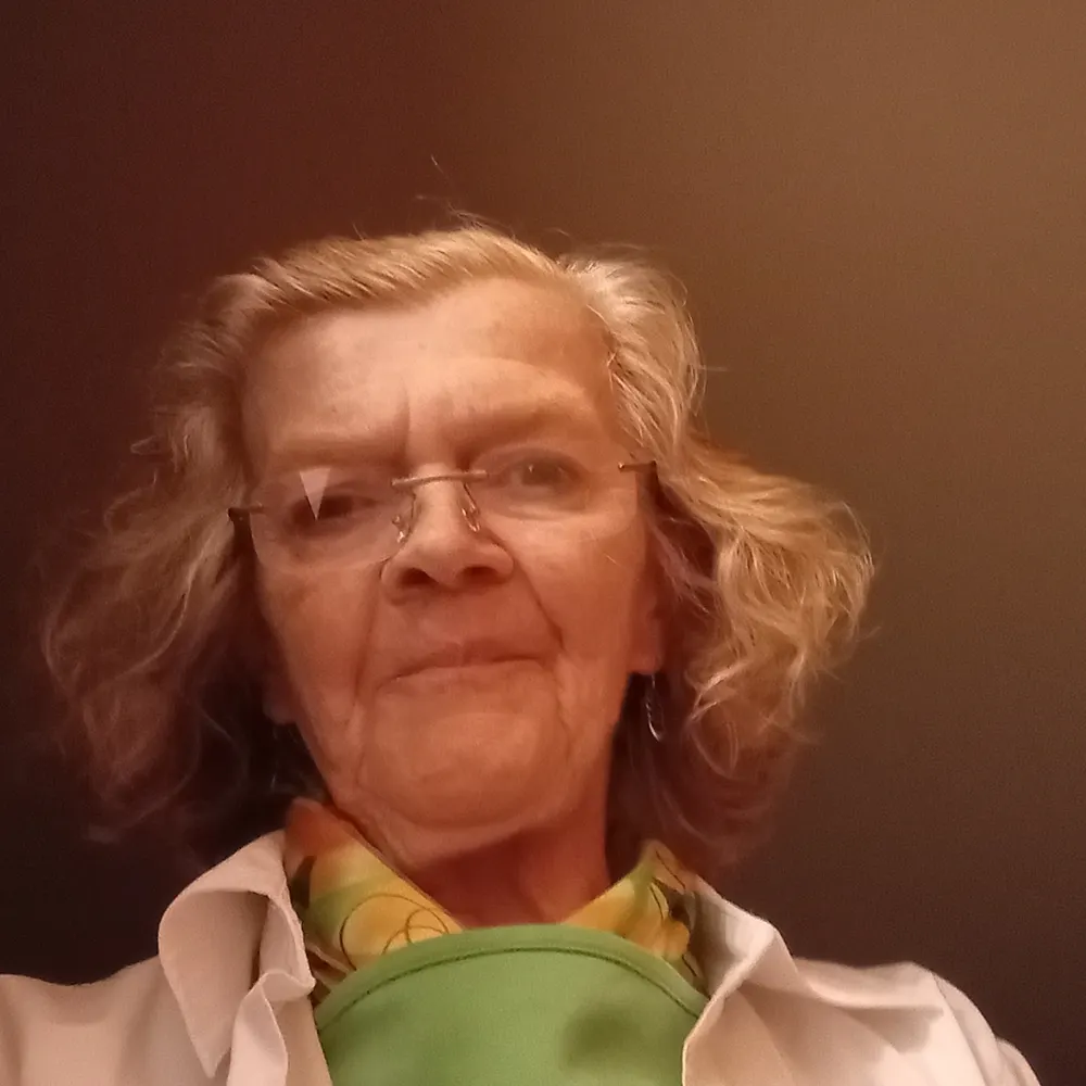 redheadnurse.bsky.social's profile picture