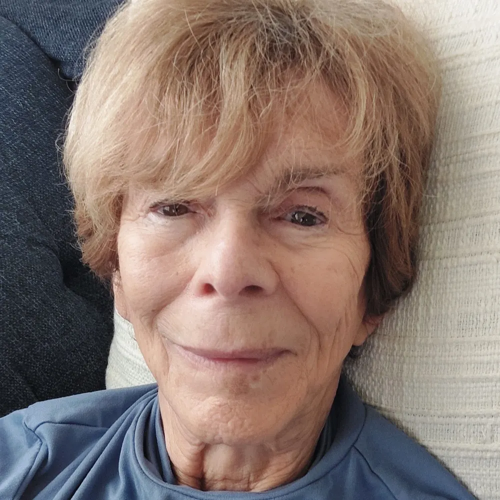 unrulywomenfiction.bsky.social's profile picture