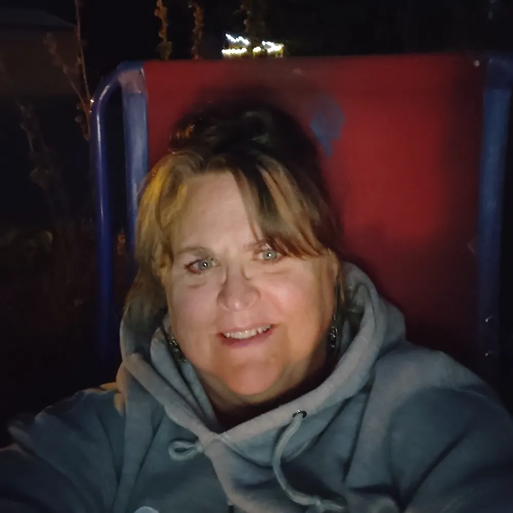 bitsybeth.bsky.social's profile picture