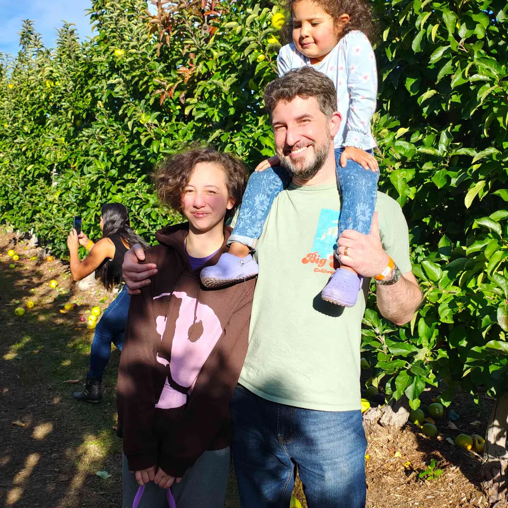 adambirnbaum.bsky.social's profile picture