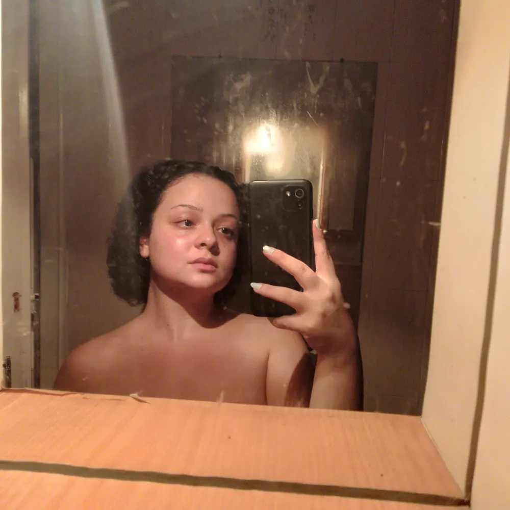 annyviana21.bsky.social's profile picture