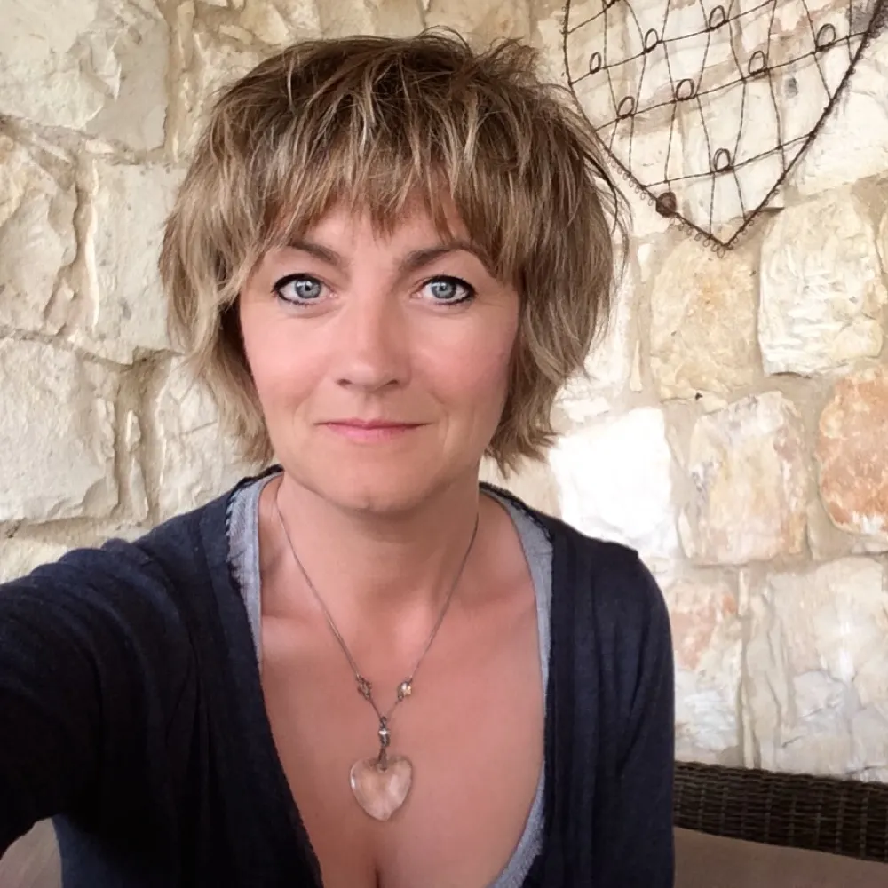 mcpixelchick.bsky.social's profile picture