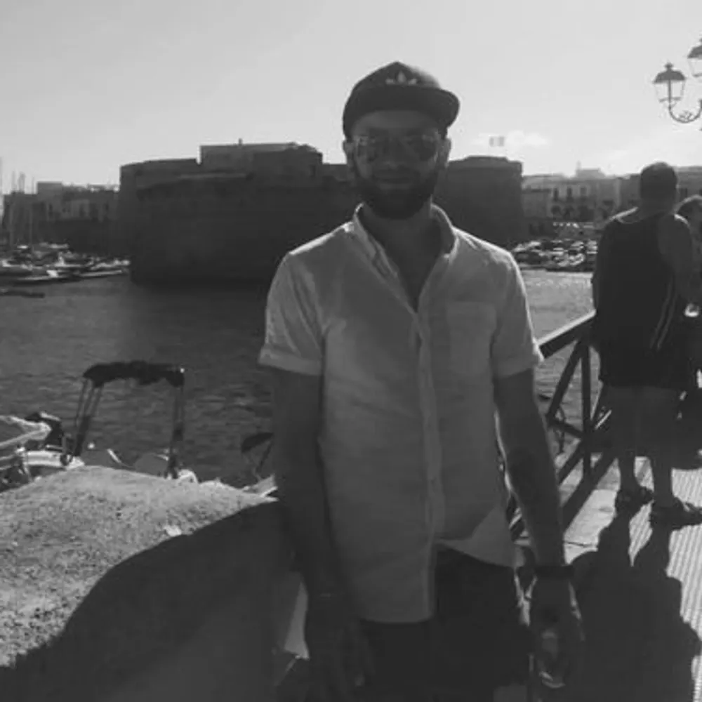 commontruth.bsky.social's profile picture