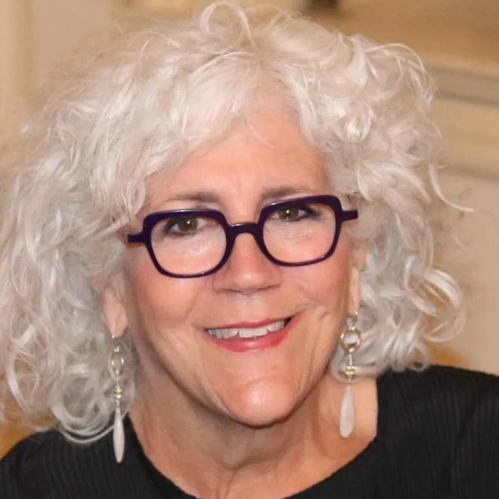 hollymanderson.bsky.social's profile picture