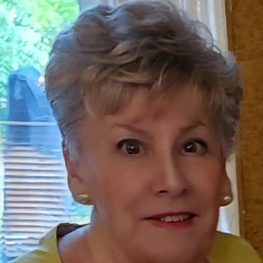 deeparis.bsky.social's profile picture