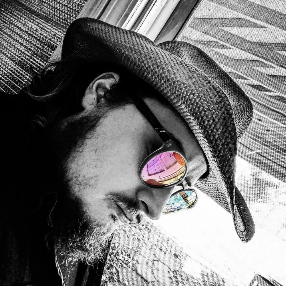 nihilisticuffs.com's profile picture