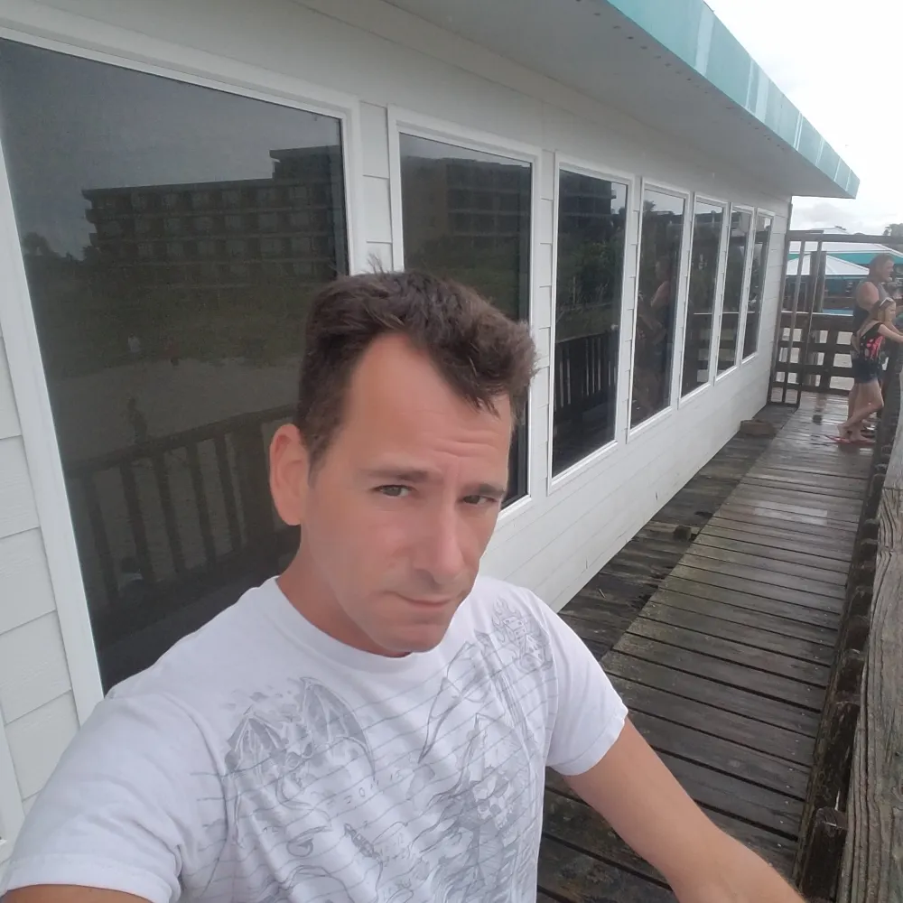 gaymerplayer.bsky.social's profile picture