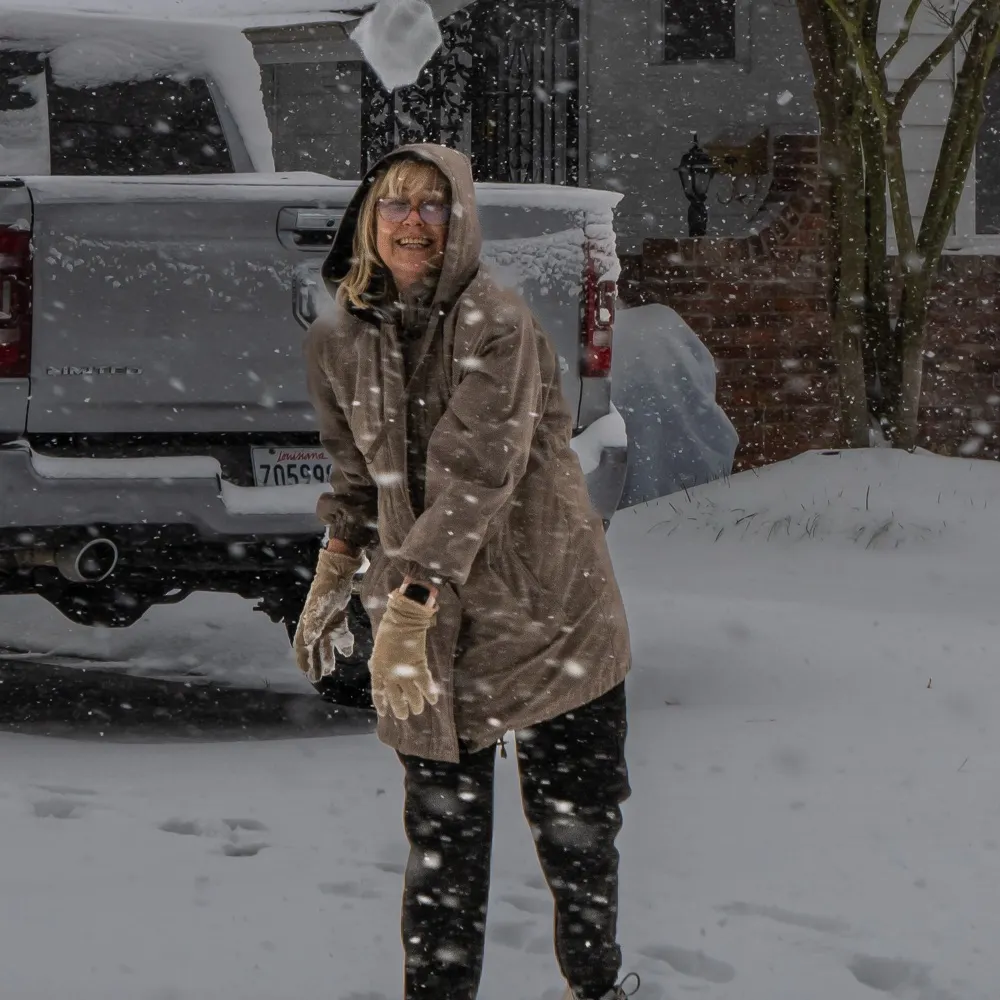 beev81.bsky.social's profile picture