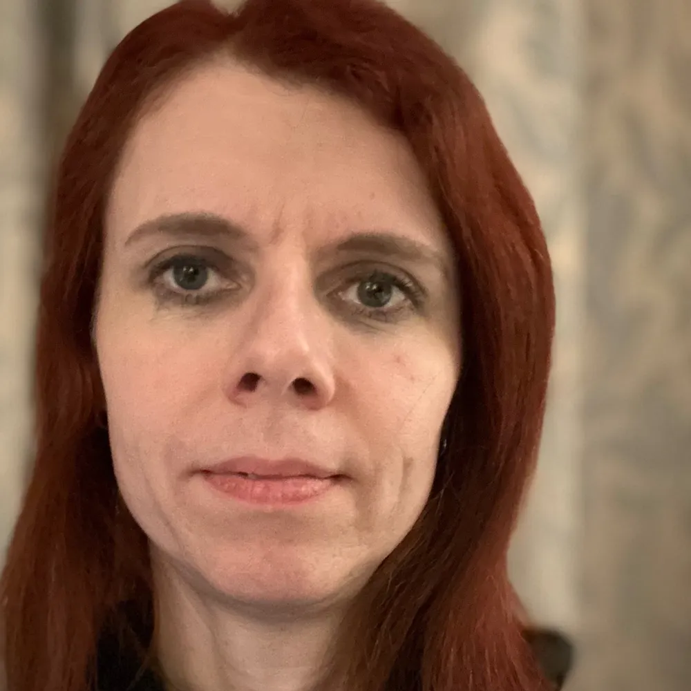 mara.carminerebellion.uk's profile picture