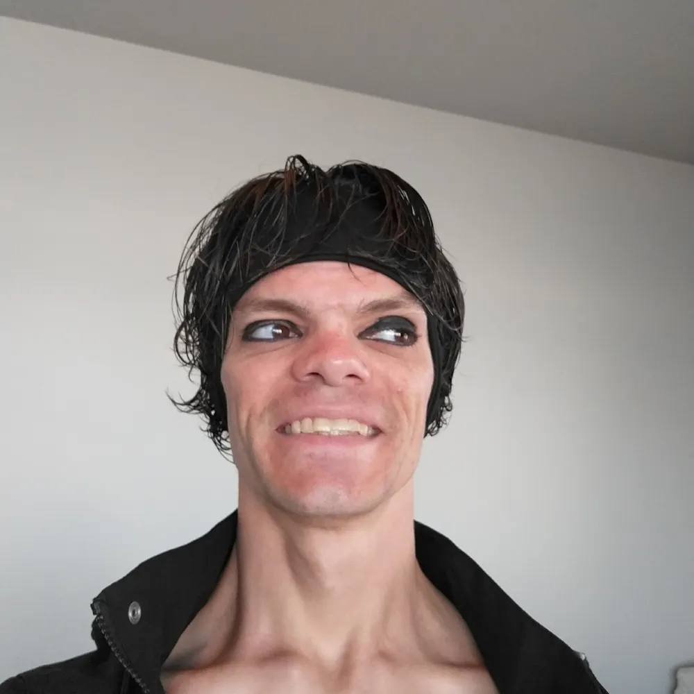 carbontoys.bsky.social's profile picture