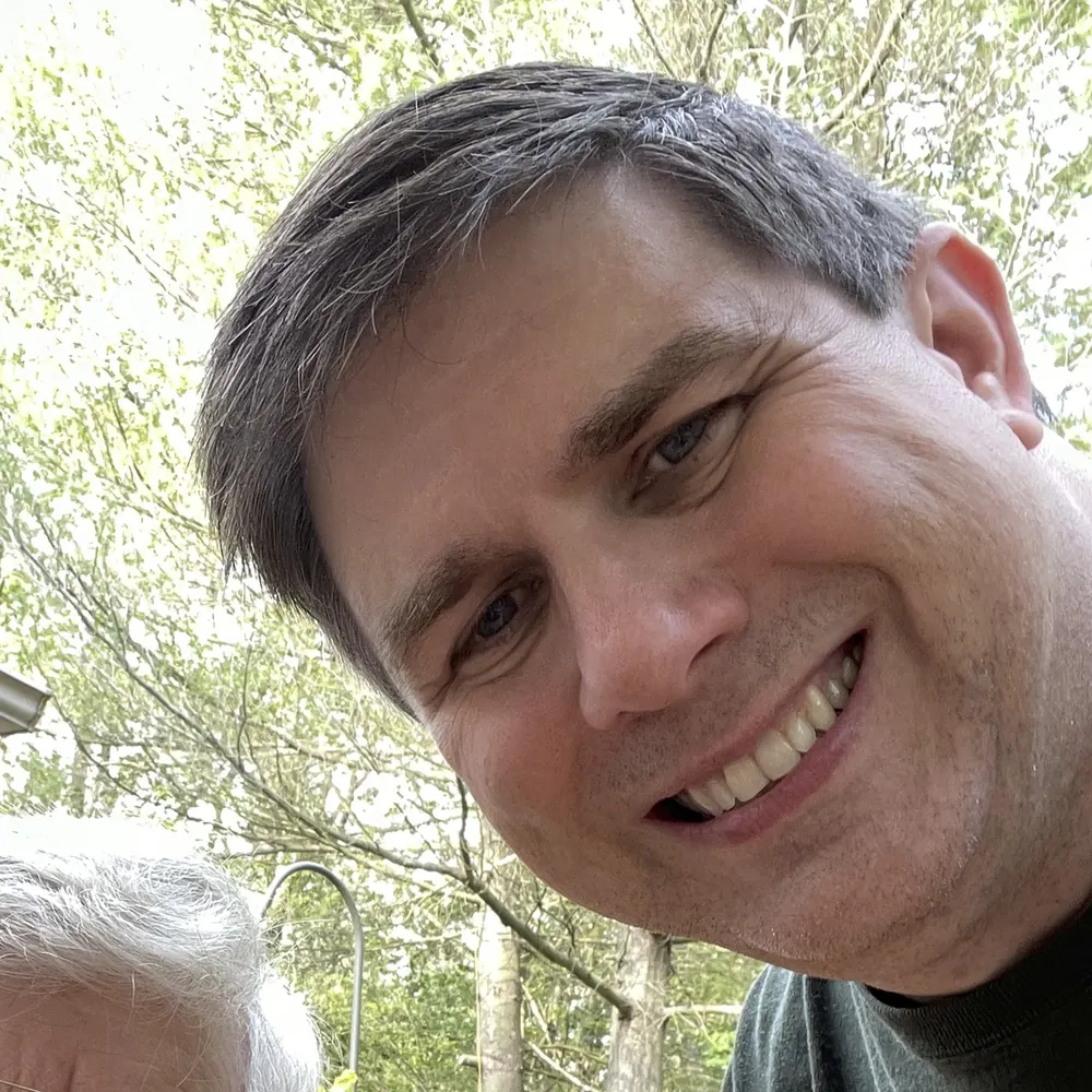 chrismaka.bsky.social's profile picture