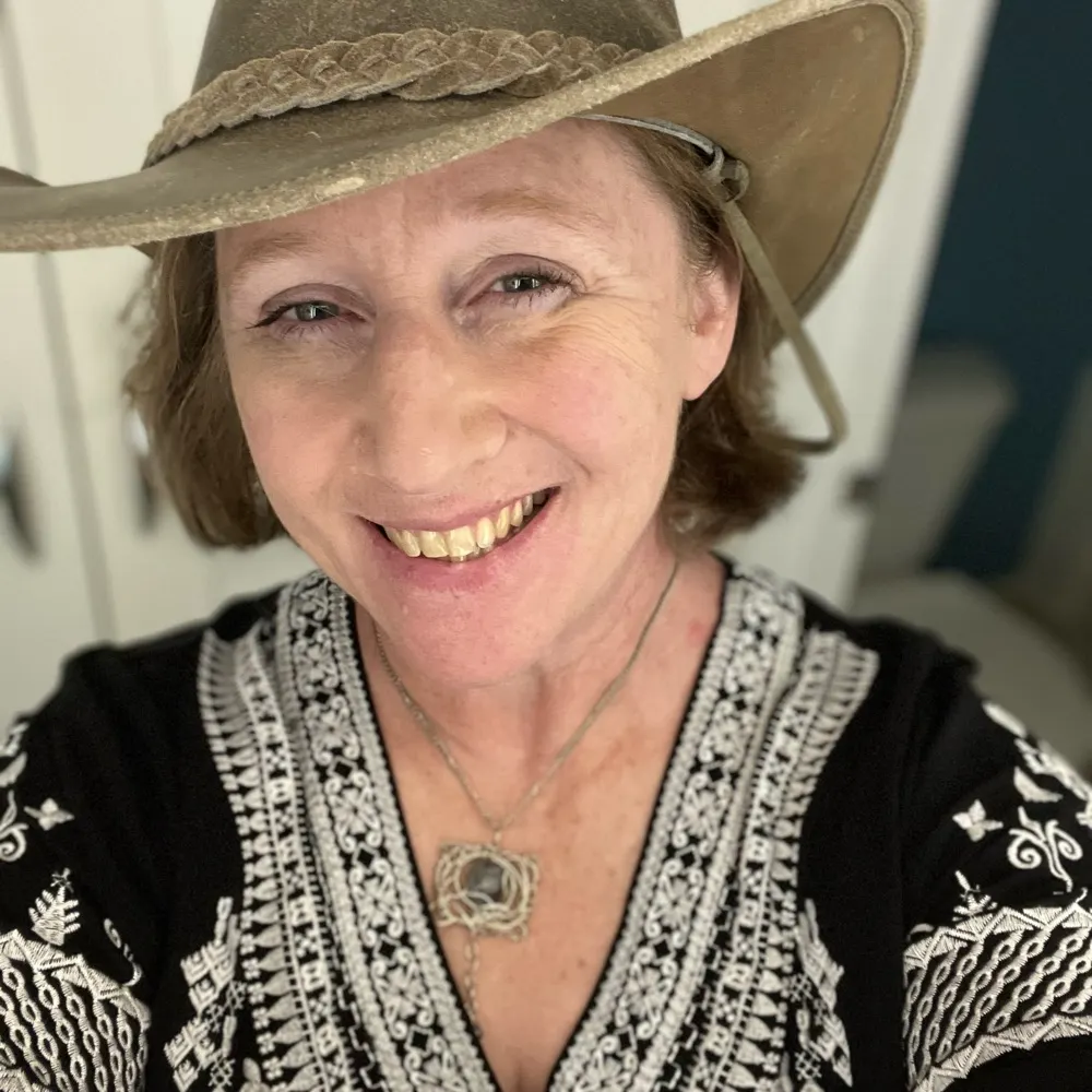 writerjencrow.bsky.social's profile picture