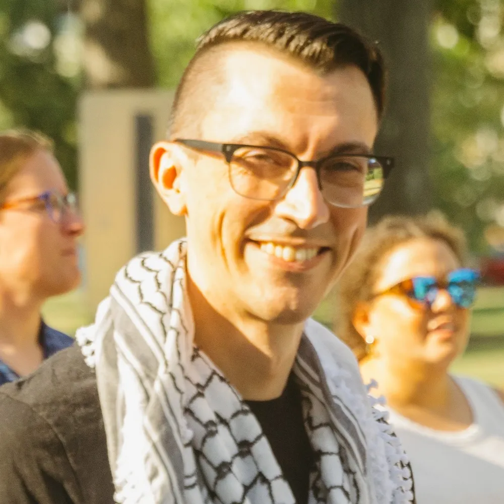 thomratkos.bsky.social's profile picture