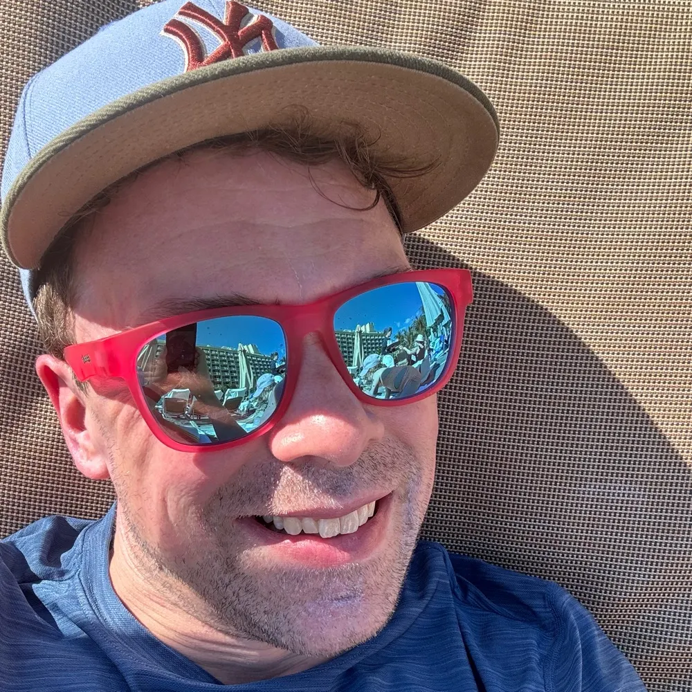 thefeenmachine.bsky.social's profile picture