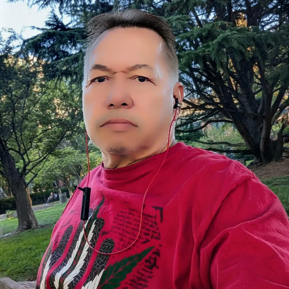 timetraveler.bsky.social's profile picture