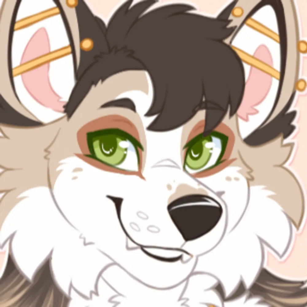 femmefaefox.foxes.pet's profile picture