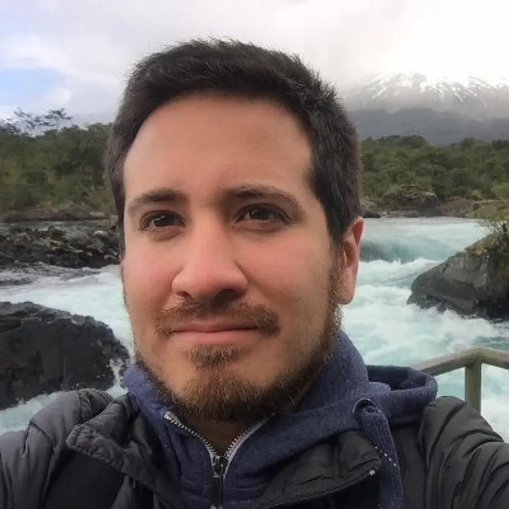 thomaslight.bsky.social's profile picture