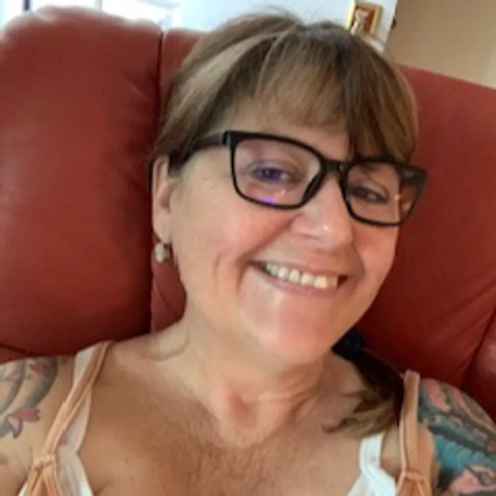 liz311.bsky.social's profile picture